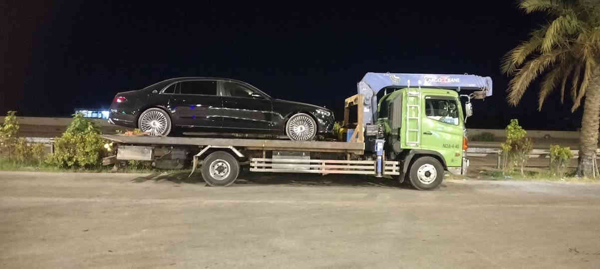 السلام عليكم ورحمة كرين سطحيه بابل متواجد 24 ساعه ليلا ونهارا لتحميل السيارات داخل وخارج المحافظه ***********   ***********
