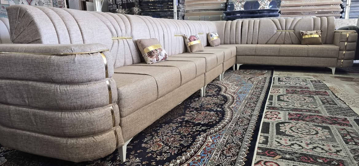 بالنقد 🌺والاقساط🌺 للموظفين❤️ والمتقاعدين❤️ حاملي ماستر الرافدين اسعار مناسبه جدا جلسات عربيه🌺 وتخم ديوان شغل درجه اولى💥 مقعد بلوك اسود ١٤ملم الثقيل🌞 موسوقي العنوان نجف حي الرحمه شارع٢٠ مجمع العائله ***********وات ساب النجف, العراق
