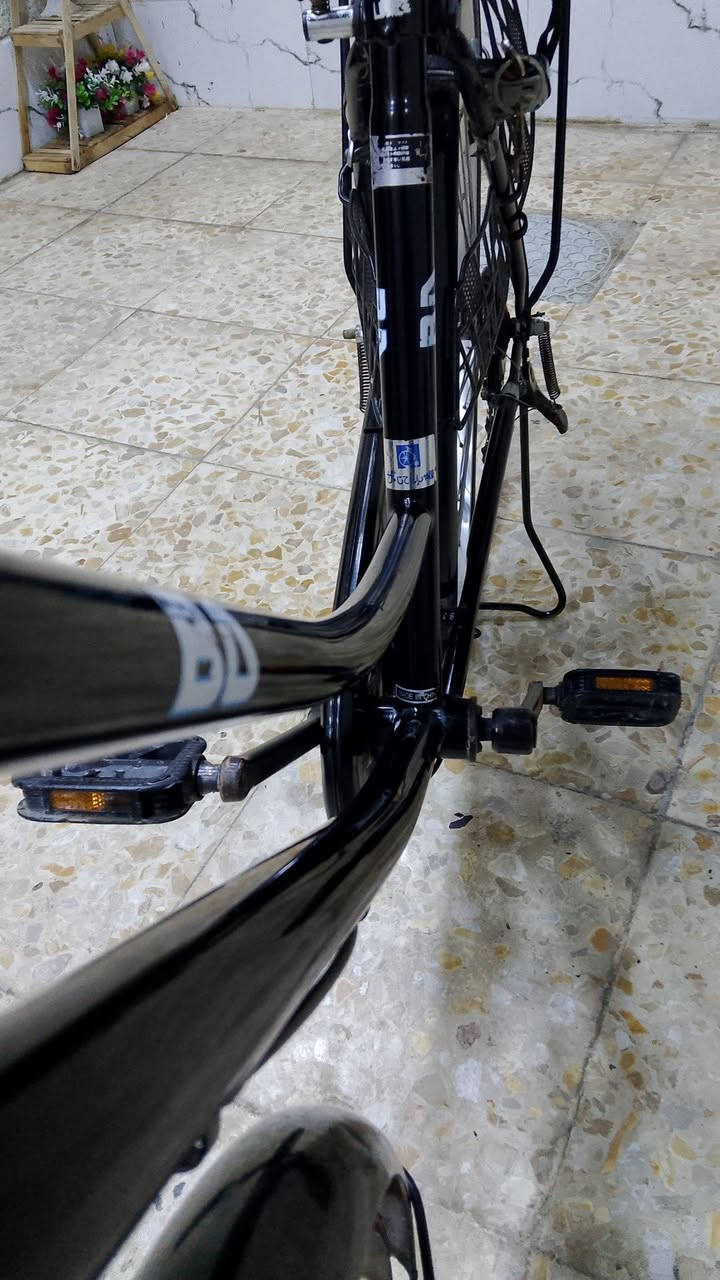 السلام عليكم بايسكل بناتي BD اسود موديل 2016
🍀
 البايسكل نضافة80٪ المكان بغداد ـ جميلة الثانية 
🍀
للاستفسار *********** 
🍀
السعر خاص 
🍀
