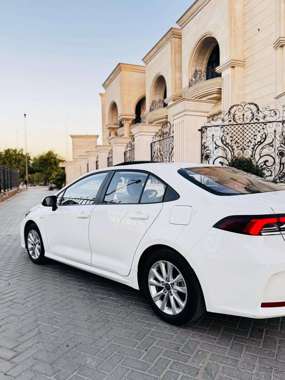 كورولا 2024 
ماشيه 21 الف 
مواصفات فول ( فتحه - سياقه ذاتية - أوتو هولد - رادار تفاعلي )
مكفوله من كلشي 
رقمها مميز جدا 
السعر 166 بي مجال بسيط
مكان السيارة الفلوجه 
للاستفسار ***********

والي يريد يضحك خلي يكثرلي اضحكني
حلالي وبكيفي الي مايعجبه يعبر 
تحياتي
