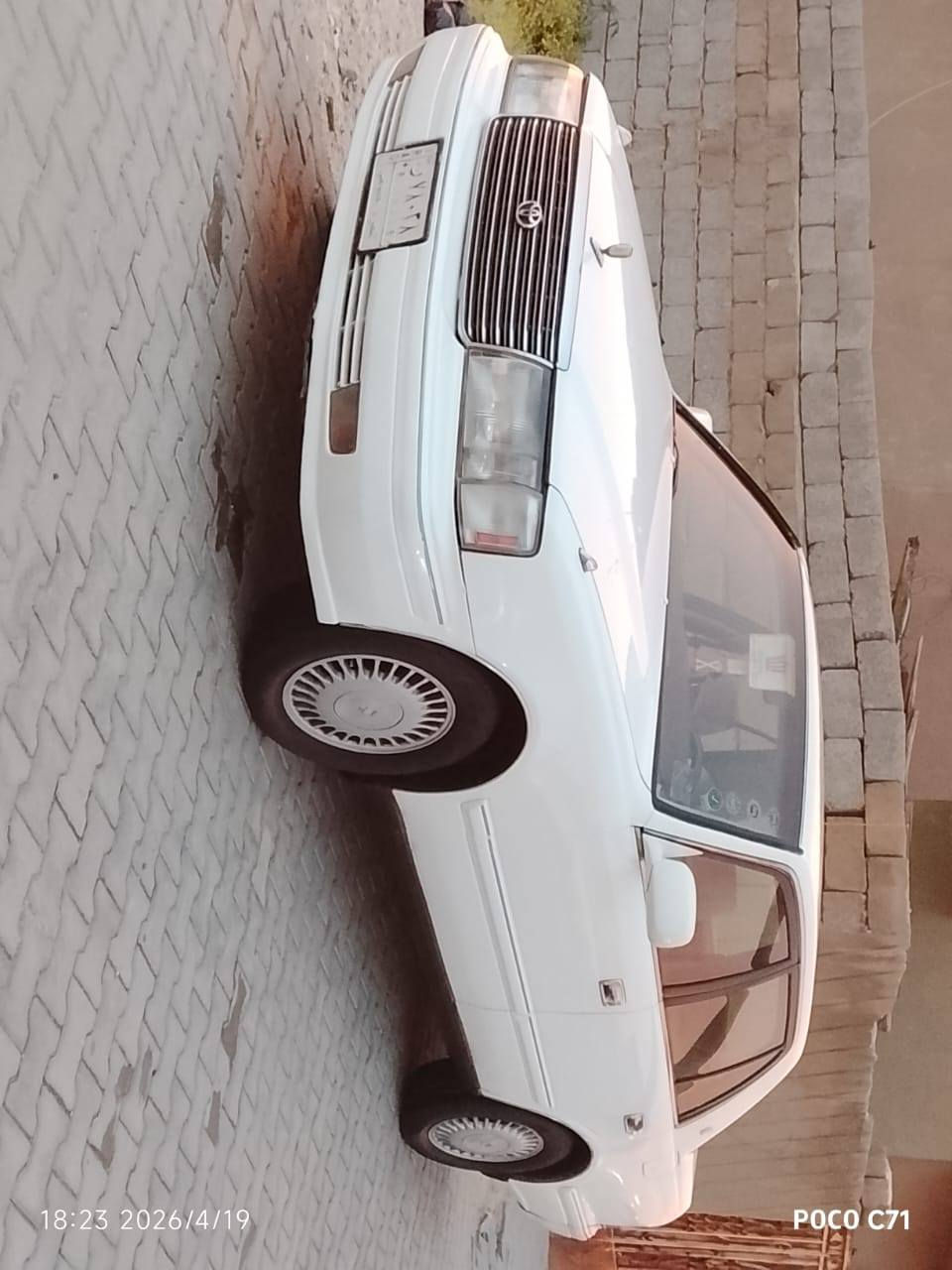 السلام عليكم راس الثور للبيع يسرا بلاد موديل 99 سنويه لل 27 محرك وگير 3000فيفيتي مصبوغ جماليه ***********
