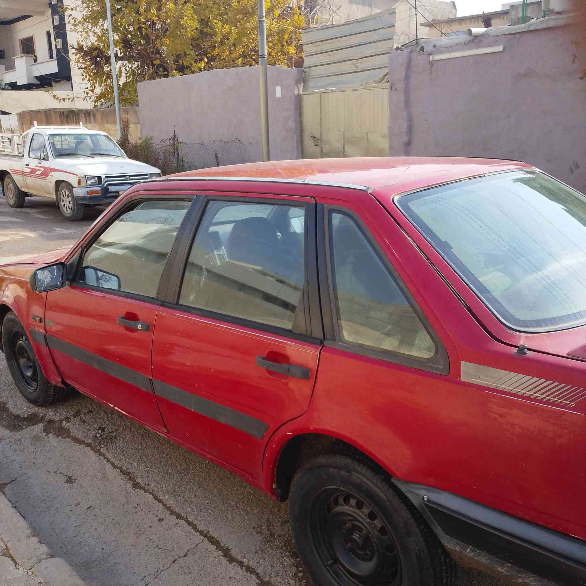 فالفو للبيع رقم نينوى الماني سنوية عظم شرط الوكالة و التحويل من الشرعي حجم 440 كابون بنزين بيها 
سعر 20وبيها مجال مكان موصل الأيسر
***********
