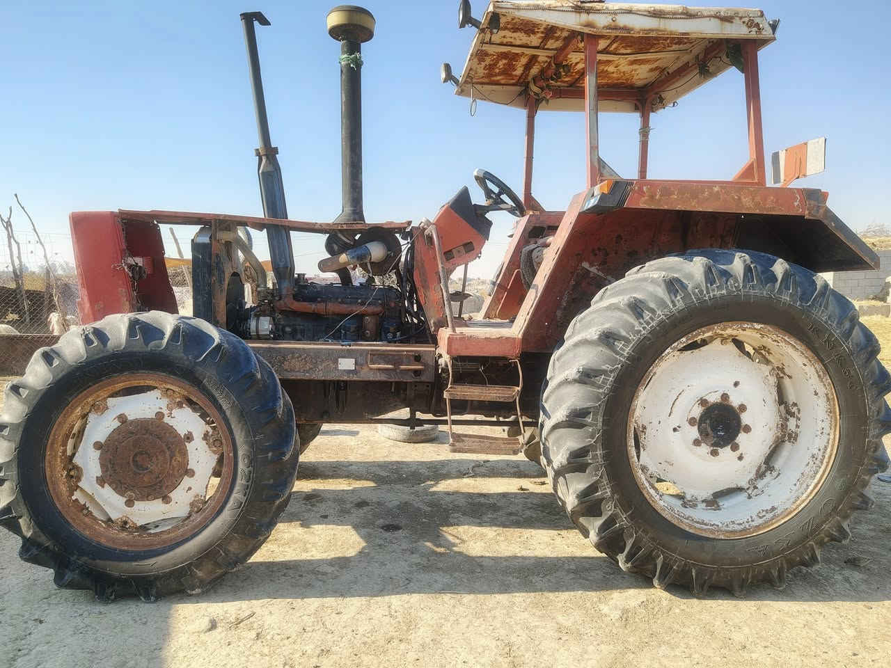 سلام عليكم للبيع 115 رقم واسط اي استفسار اتصل ***********مكان واسط
