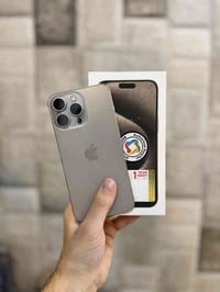 آيفون 15 برو ماكس ٢٥٦ • بطارية ٨٥% • قضاء عفك