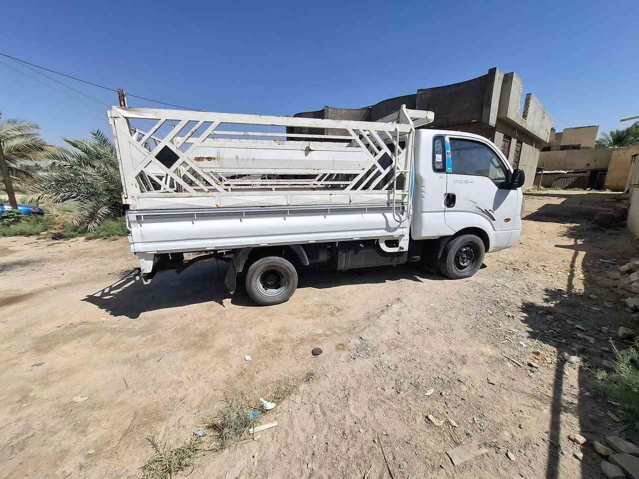 كيا بنكو موديل ٢٠٠٨ محرك ٣٠٠٠ مفتوح  رقم انكليزي بابل تحويل مباشر محرك وكير خير مشروطات السعر ٨٠ وبيها مجال 
رقمي *********** 
@إشارة
