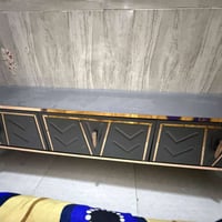 ميز ثلاث جرارات • طول ٢م • شارع احمد الوائلي