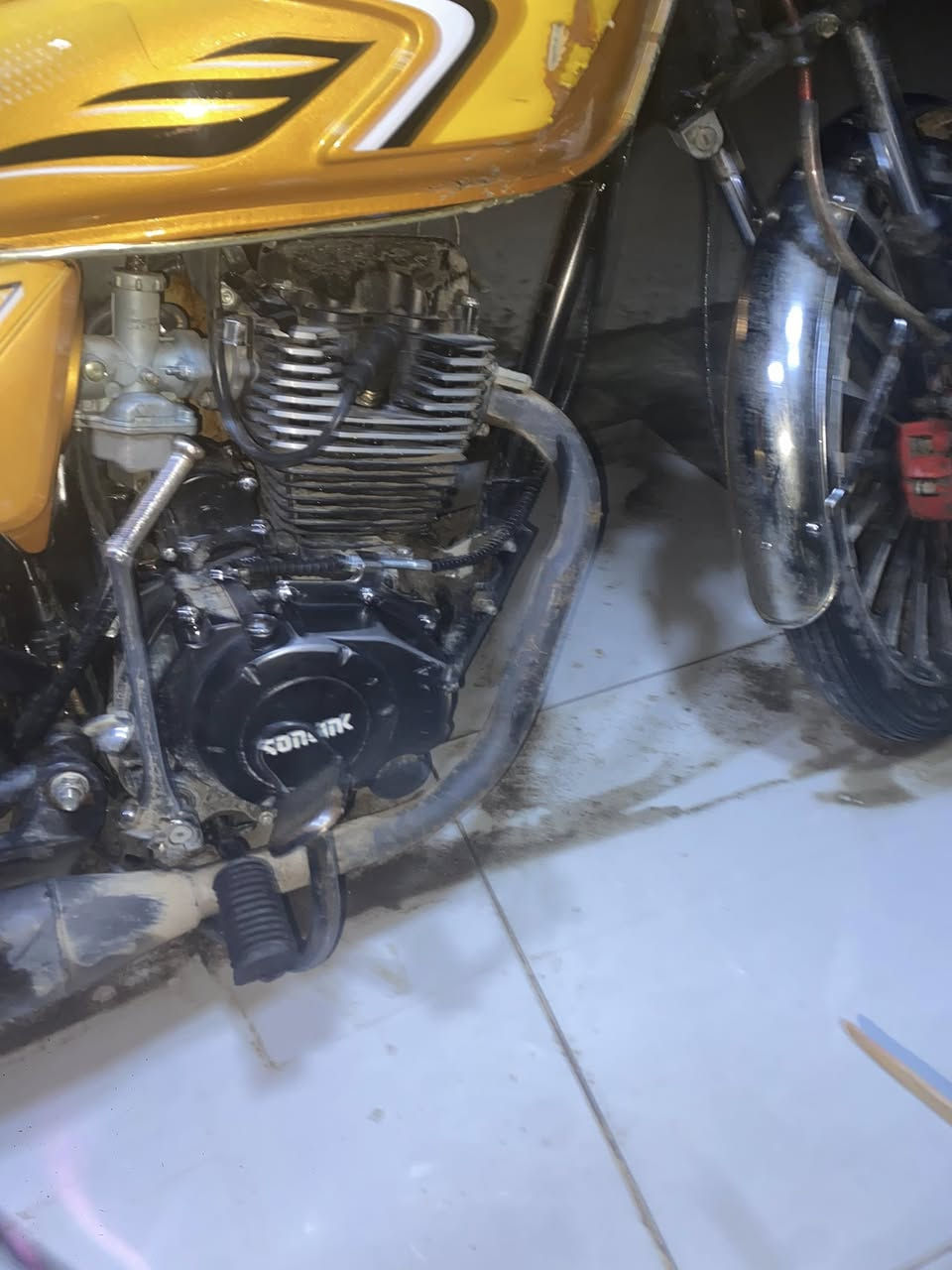 عليكم ايراني للبيع المكينه مامفتوحه هيه ولكير مكفوله عنواني الدوره 
رقمي:***********
