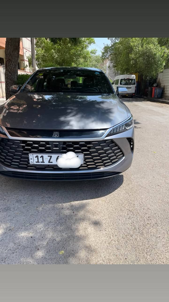 � للبيع BYD Qin Plus
مديل 2025 
✅ كفالة عامة من الصبغ، التبديل، البارد، والتكحيل.
✅ الممشى: 10,950 كم فقط. الكلي
✅ السيارة بحالة الوكالة، ولا تحتاج أي مصروف.
✅ جميع الأغراض الأصلية موجودة، مع الشاحن الأصلي وكامل ملحقاته.
✅ كاعيات حوضية أصلية.
بسمي تحويل مباشر
📍 الموقع: بغداد – الكرادة.

💰 السعر: مناسب جدًا وأقل من سعر السوق للمشتري الجاد.

للاستفسار أو المعاينة، راسلني على الخاص أو اتصل***********
