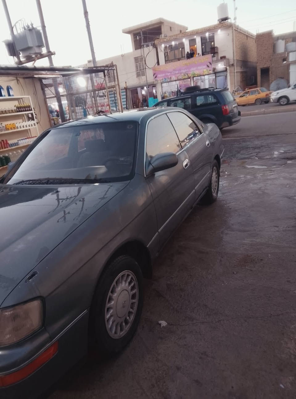 سلام عليكم سياره بطه موديل 1995
سنويه بعدهي مامنتهيه
رقم انبار مشروع وطني راعيه بلعماره 
حداديه جديده تبريد شغل 
***********
