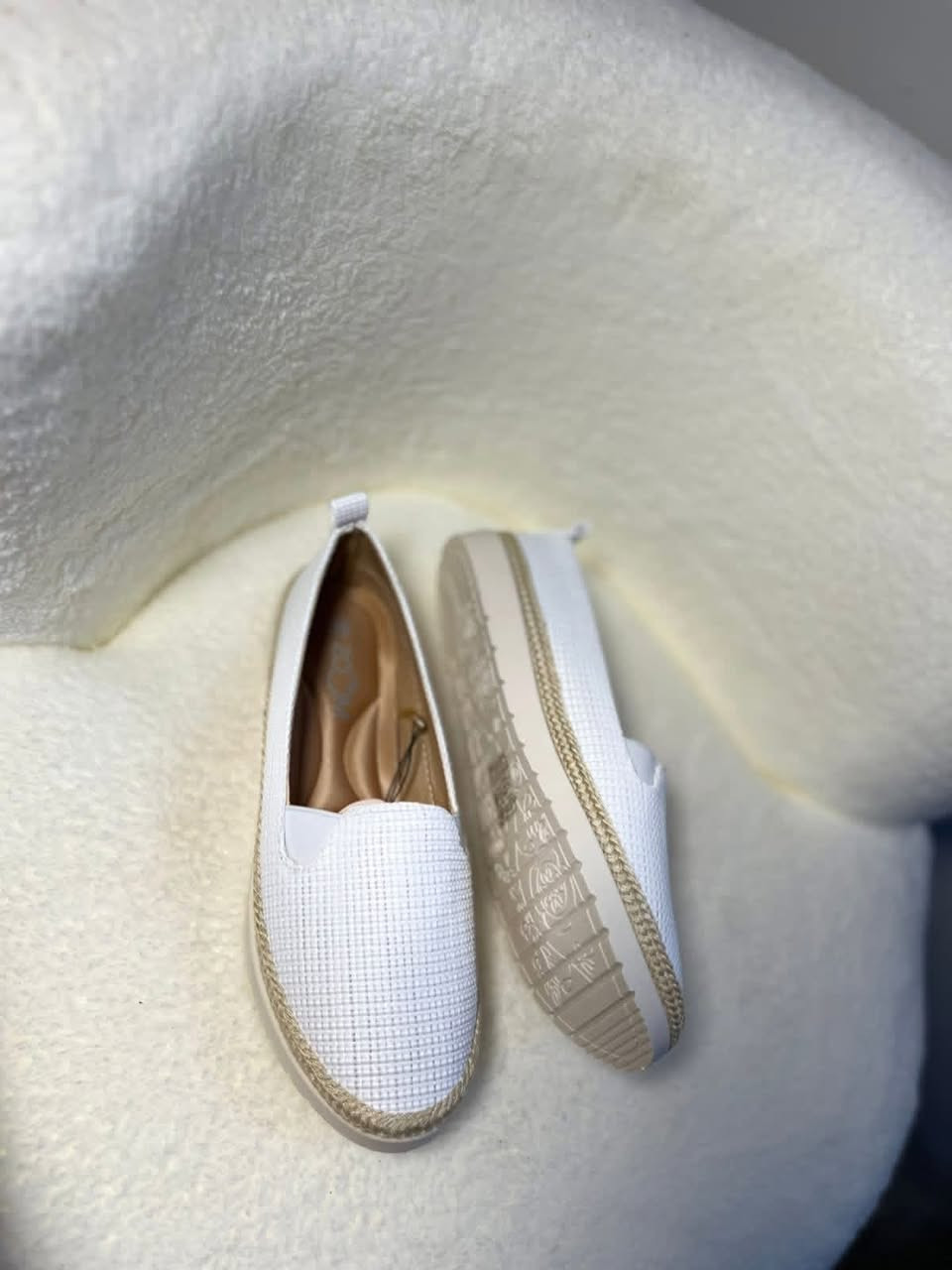 حذاء فلات طبي بخامة خوص مريحة جداً
🌈 متوفر بـ 4 ألوان
💰 السعر: 12,500 دينار فقط

📦 توصيل داخل بغداد: 2،000

✨ راحة وأناقة بسعر مناسب
#حذاء #فلات


**إذا كنت صاحب هذا الإعلان وتريد حذفه لأي سبب، رجاءا أرسل رسالة إلى الدعم الفني**