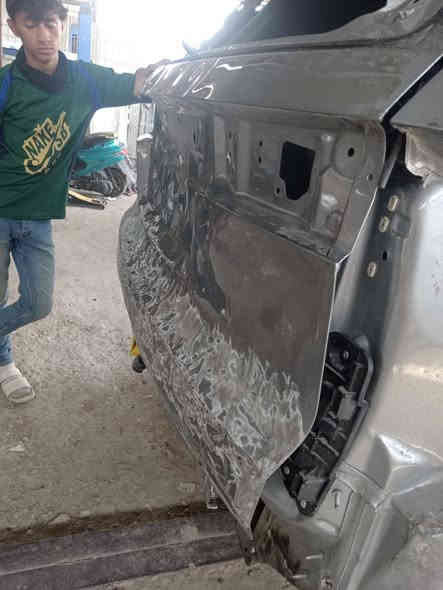 ترافرس 2025/z71 ضربة خلفيه  بدون رقم السعر 370 / ماشيه 6500 km/ واتساب ***********
