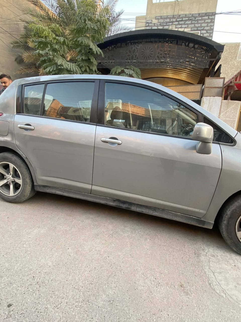 نيسان فيرسا ٢٠٠٩ بأسمي هزه جديده سنويه بأسمي بغداد كير ومحرك وتبريد مكفول سياره جاهزه السعر ٧٢ للاتصال ***********
