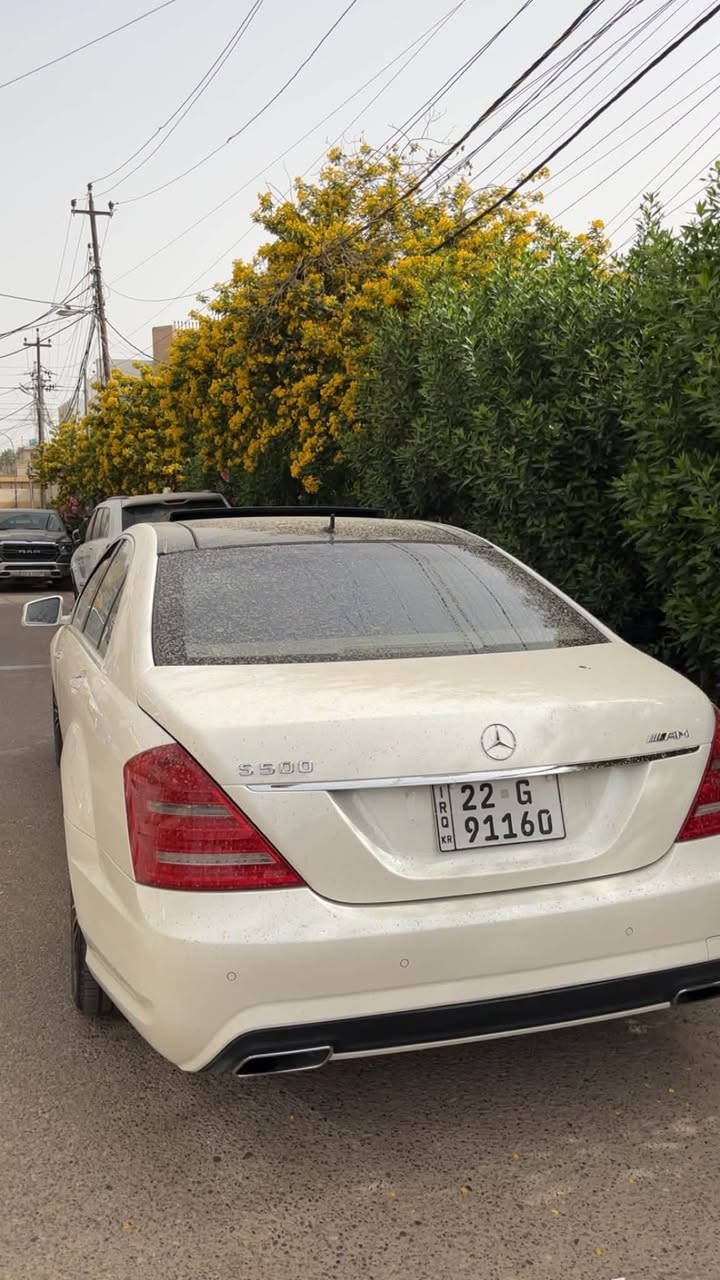 S500
موديل 2012 
فول مواصفات خليجي كلين تايتل 
مكاني صليخ. 
***********
السعر 275
