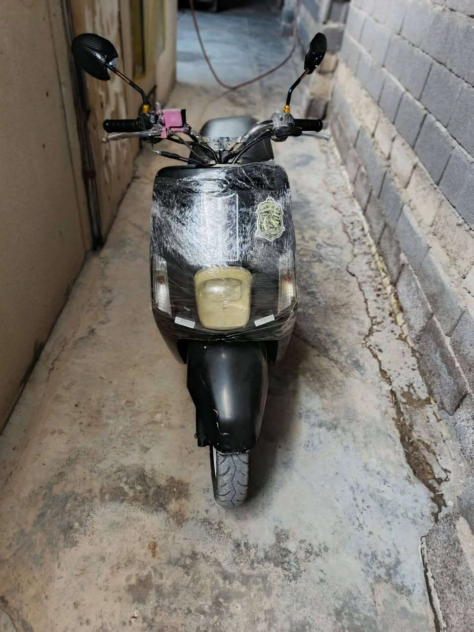 السلام عليكم دراجة بوليس120 نوزل
الدراجة نكرة سلف الكفرات كدامك شلعة ومعدل المحرك مكفول كهربائيات شغالة نقصهة صالنصة ودشبول 
السعر: 350 وبيها مجال 
العنوان: بغداد العبيدي 
رقم الهاتف:***********
