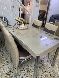 ميز طعام • ٦ كراسي • يتكبر ويصغر