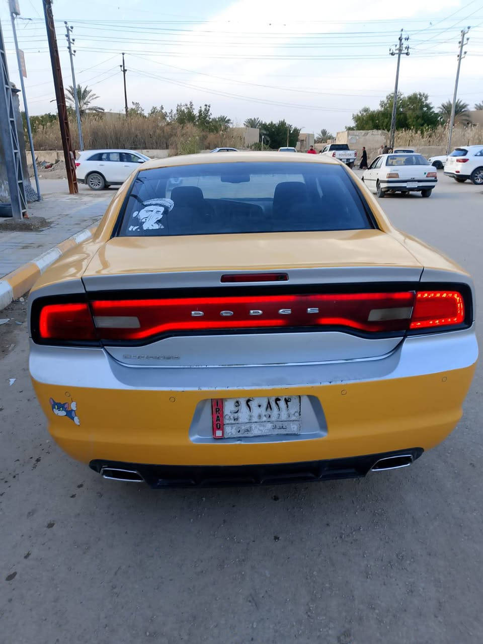 سلام عليكم سياره جارجر موديل 2014 وارد امريكي جاهزه ما بيه اي نقص رقم بغداد الماني خطه شطره بغداد مصفره هيئه وغرامات مصفره اتكفل اصوليات وعيب شرعي السعر 145ورقه  وبيه مجال  المكان شطره ***********
