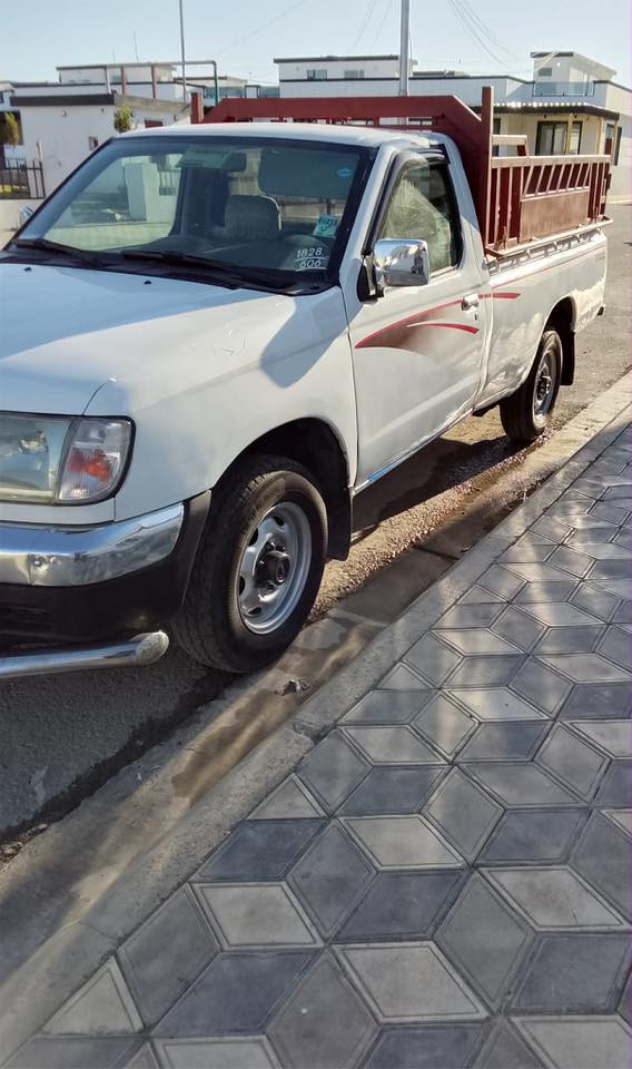 پیکاب ٢٠٠١       ٦٠. گەڵا و مەجال. ***********
