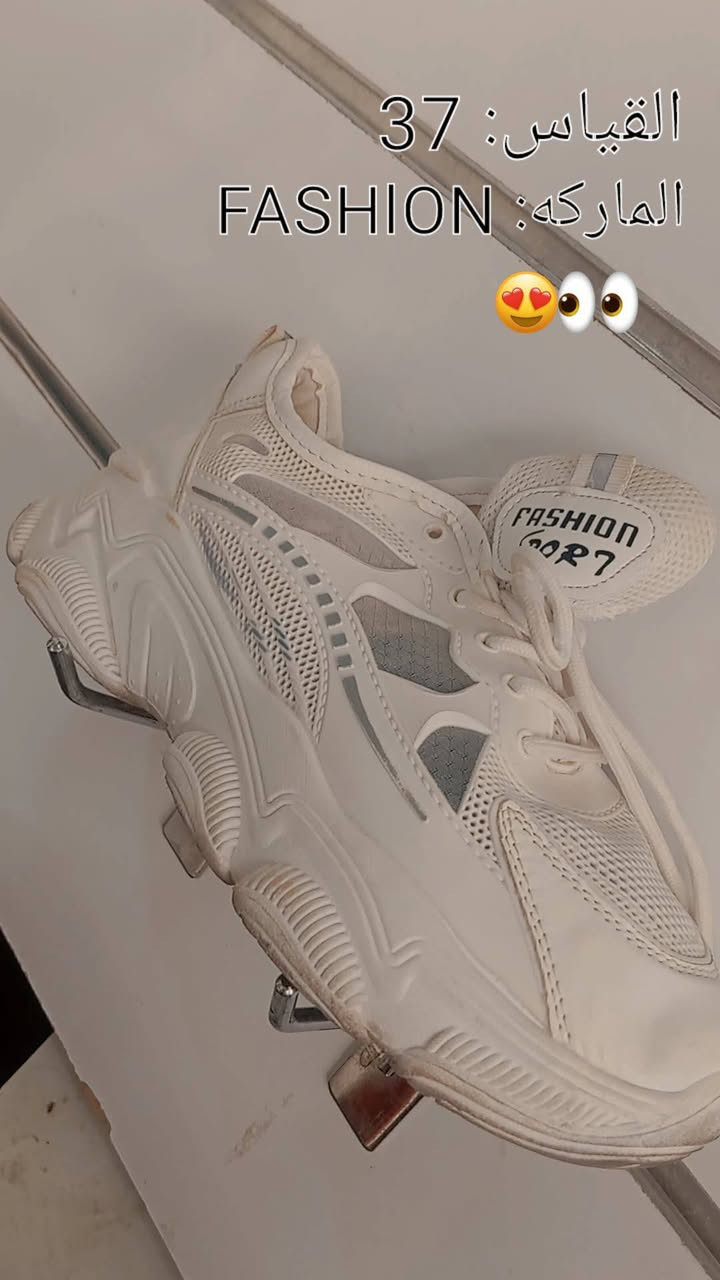 عروض يوم الجمعه بس  غدأ  ب 5 تالاف بس  رجالي ونسائي انواع مديلات فوق 75 وسعر بلاش  والعنوان جلولاء  شارع العام مقابل مدرسه شهيد داود بصف الكهوة مال محمود  مكتب ايهم  الرقم: ***********.وكافه ماركه العالميه 🔥
