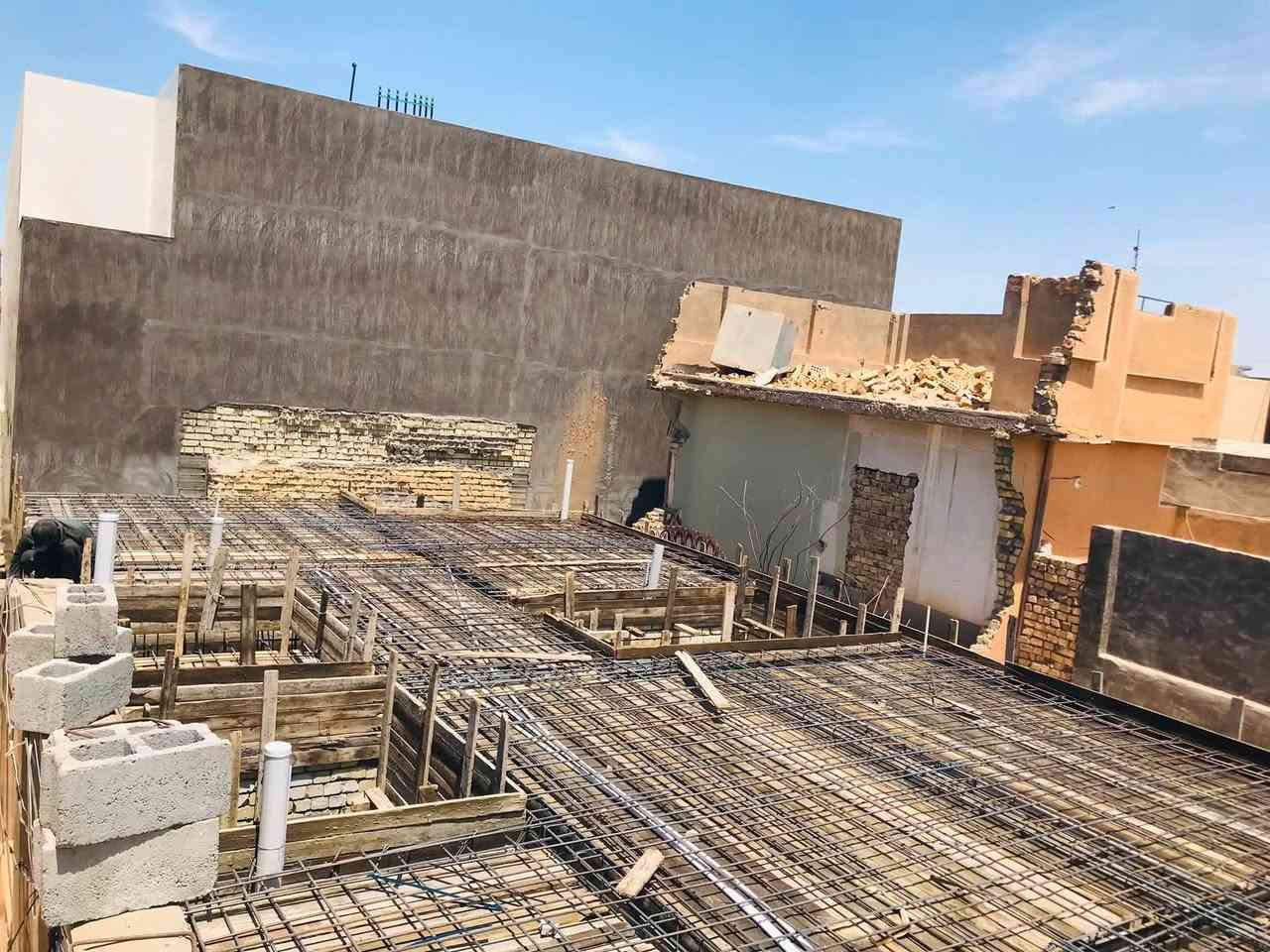 السلام عليكم يوجد كادر خشب كادر تسليح يوجد كادر صب الاسعار مناسبه بخدمتكم الاستفسار او الحجز *********** يوجد كرسته عمل

