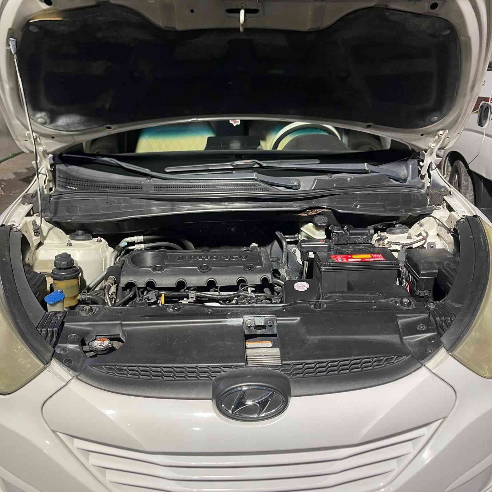 توسان خليجي محرك ٢٠٠٠موديل ٢٠١٢حزام فقط مىاوس او بيع    ١٠٨،*********** الفلوجة, الأنبار
