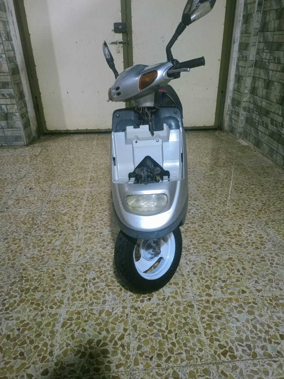 للبيع قراضه كلها شتريتها عله ايدي لا مفتوح وله مكسور شاصي شرط حته طخم تواير بدلتله نكره سلف حته باتري خليتله جديد قيم بلي يرضي الله بيه او تعال خاص


**إذا كنت صاحب هذا الإعلان وتريد حذفه لأي سبب، رجاءا أرسل رسالة إلى الدعم الفني**