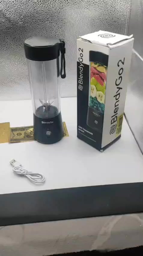 خلاط ومطحنة شحن .
 اوربي اصلي ماركة BlendyGo2 
قوي بشكل رهيب
اطحن ثلج اخلط فواكه. سوي شوتات عصائر بكل سهولة 
15 الف وبالعافية


**إذا كنت صاحب هذا الإعلان وتريد حذفه لأي سبب، رجاءا أرسل رسالة إلى الدعم الفني**