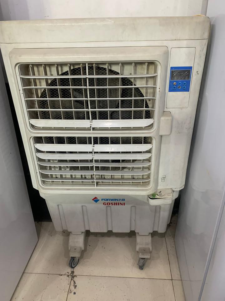 غراض للبيع
العنوان /  سرجنار شارع ابو سناء مجاور فندق برج الحياة بالضبط للاستفسار الاتصال 
***********
 واتساب ***********
