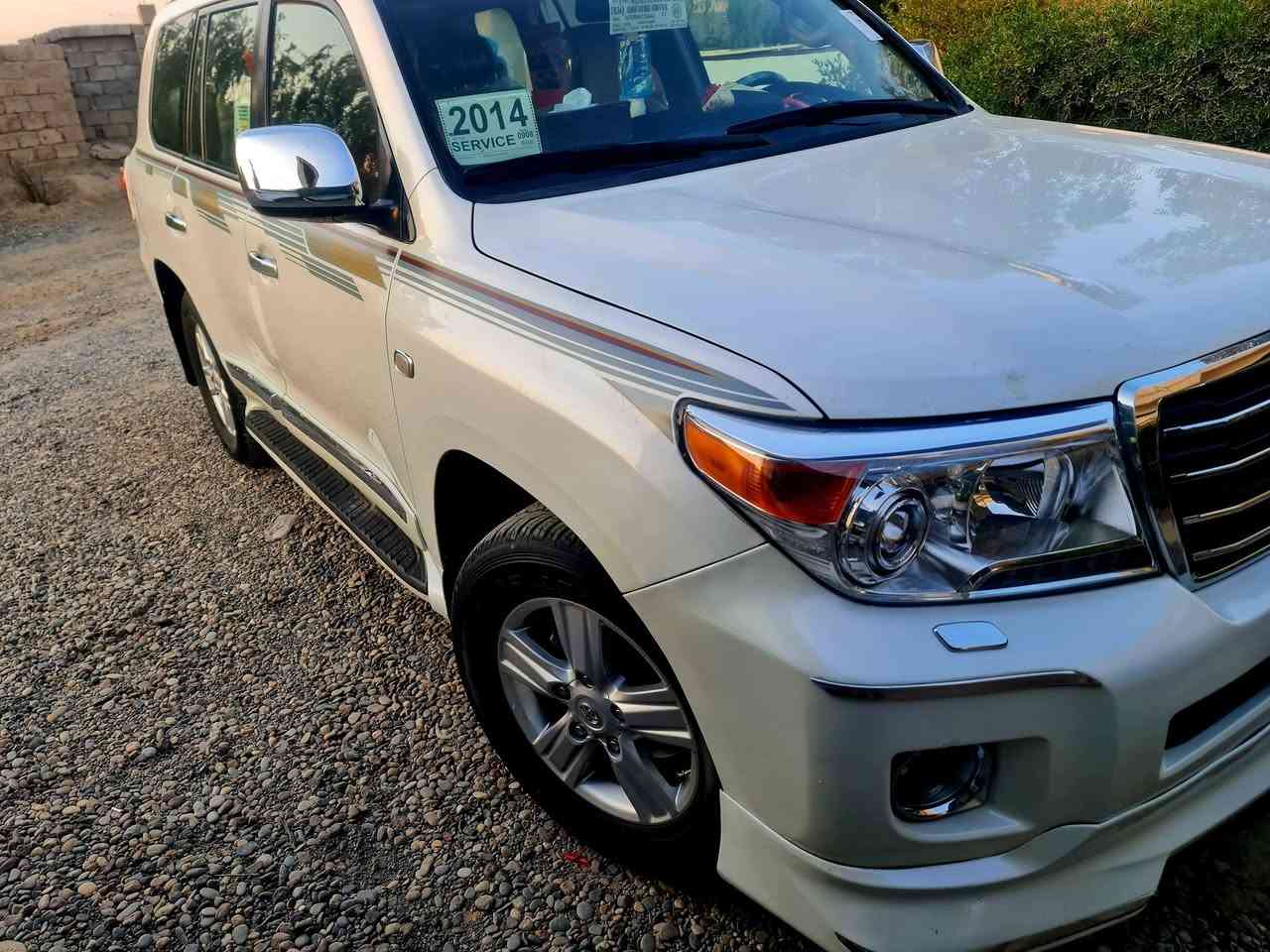 السلام عليكم اقراء المنشور لاندكروز مونيكه للبيع
موديل ٢٠٠٩ شكل ال ١٤سياره جديده بدون ضرر بدون صبغ بيها ملاحضات قليله بارد وتقليم  السياره فول محرك ٦ المرغوب محرك مامفتوح على وضع الشركه محرك كير جدد تايرات صدر جديد السياره حيل ناعمه كهربائيات كلها شغاله رقم اربيل بسمي سنويه جديده لل٣٠ تريد تحويل او وكاله سياره فول فتحت سقف تحكمات استيرن  بصمت تشغيل بصمت ابواب حساسات خلفيه ثلاجه 🥶تبريد ثلاث قطع دفع رباعي شاشه كامره خلفيه سياره جديده مال جنيه ومرتبه 
ملاحظه (ترهم مراوس بسياره سعرها ١٥٠ وجوا وفرق نقد)
مكان السياره الشرقاط الخصم  الشراي يتصل اعتذر عن القصاط السياره مشدود عليها خط ٢٠١٤
السعر (٣٠٥) وبيها مجال ***********
