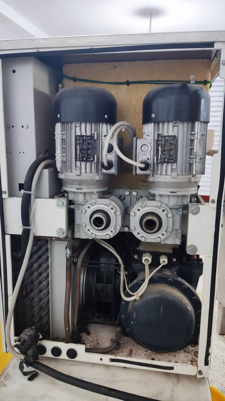 0772868964


**إذا كنت صاحب هذا الإعلان وتريد حذفه لأي سبب، رجاءا أرسل رسالة إلى الدعم الفني**