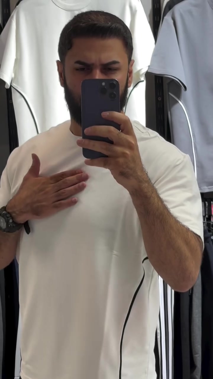 تراك نايك الخامة قطن مقاسات s m L xl قالب جبير متوفر خدمة توصيل جميع محافظات للطلب والاستفسار ***********
