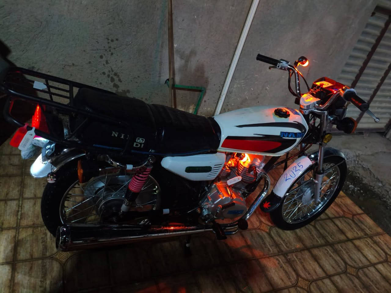 للبيع ناما متياز موديل 25دراجه خير من الله ***********
