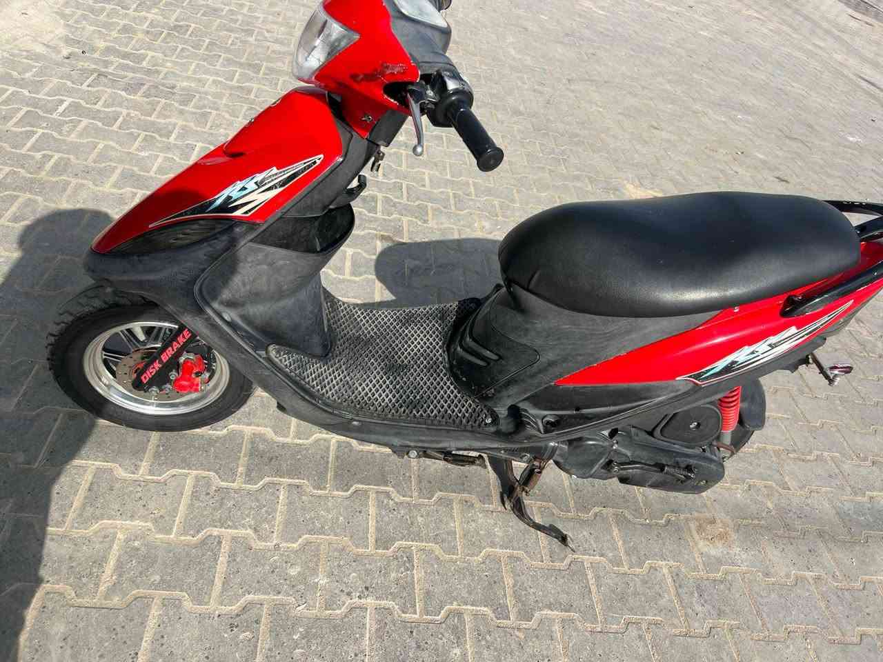 سلام عليكم دراجه مكفولة من كلشي محرك مامفتوح وتفاصيل خاص عله رقم ***********
