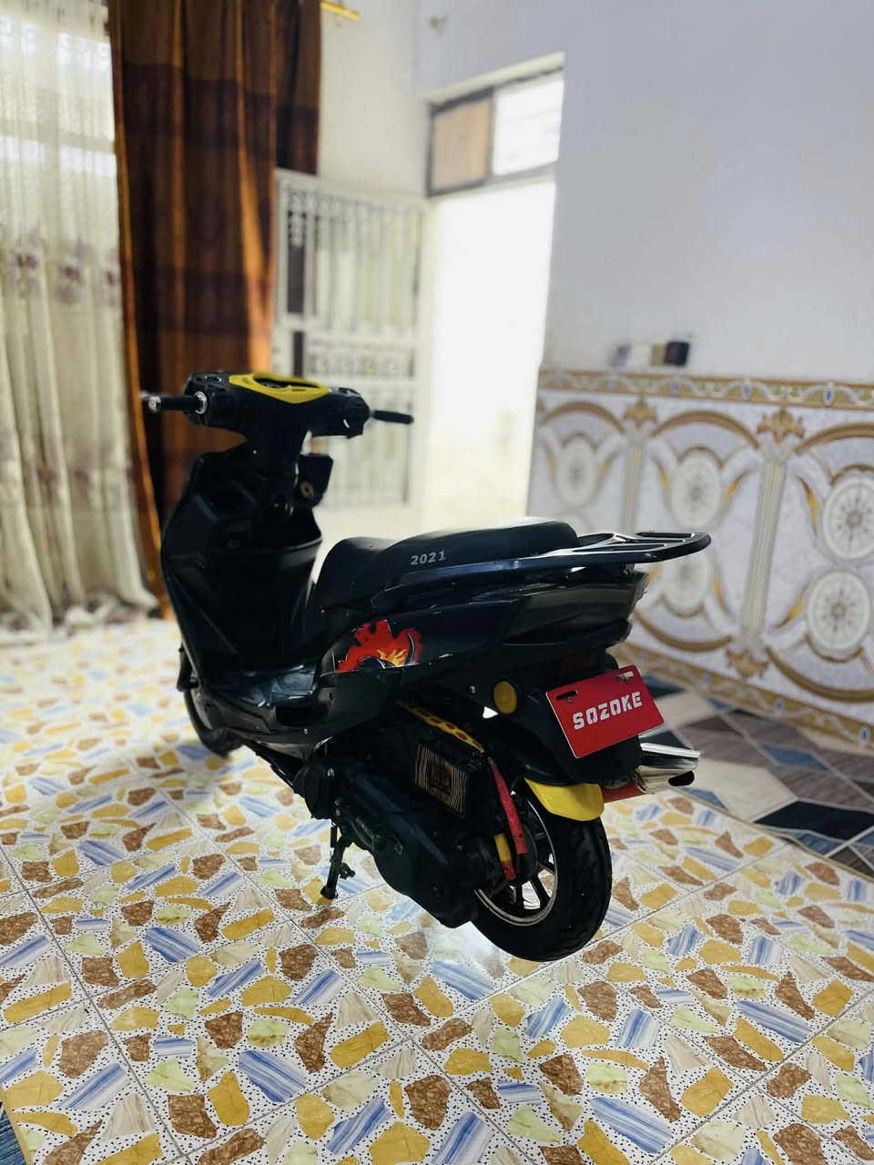 سلام عليكم   سكنس شمعه. (صيني) شغاله من. كلشي   ناقصه بس باتري  سعر٢٥٠ مكان دوانيه حي الزهراء 
رقم الهاتف(***********)
