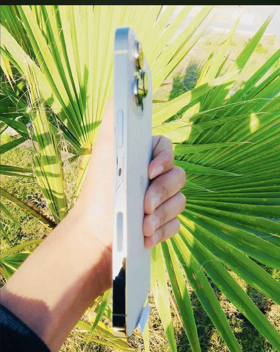 سلام عليكم أيفون 13 برو ماكس 
‏اللون مميز الذهبي
‏ذاكرة 256 بطارية 95 بلادية غير محفزه الجهاز كله بلادي وتربروف كفالة عامة شرط الفحص بأي مكان يعجبك نظافة 100% 100 أخو الجديدة بمعنى الكلمة شخط واحد ما به المكائن الناصرية مركز
￼*********** اتصال فقط
