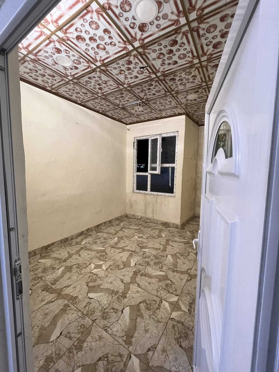 شقه للإيجار
فرع جامع الصحابه

‭0772 934 0222‬
