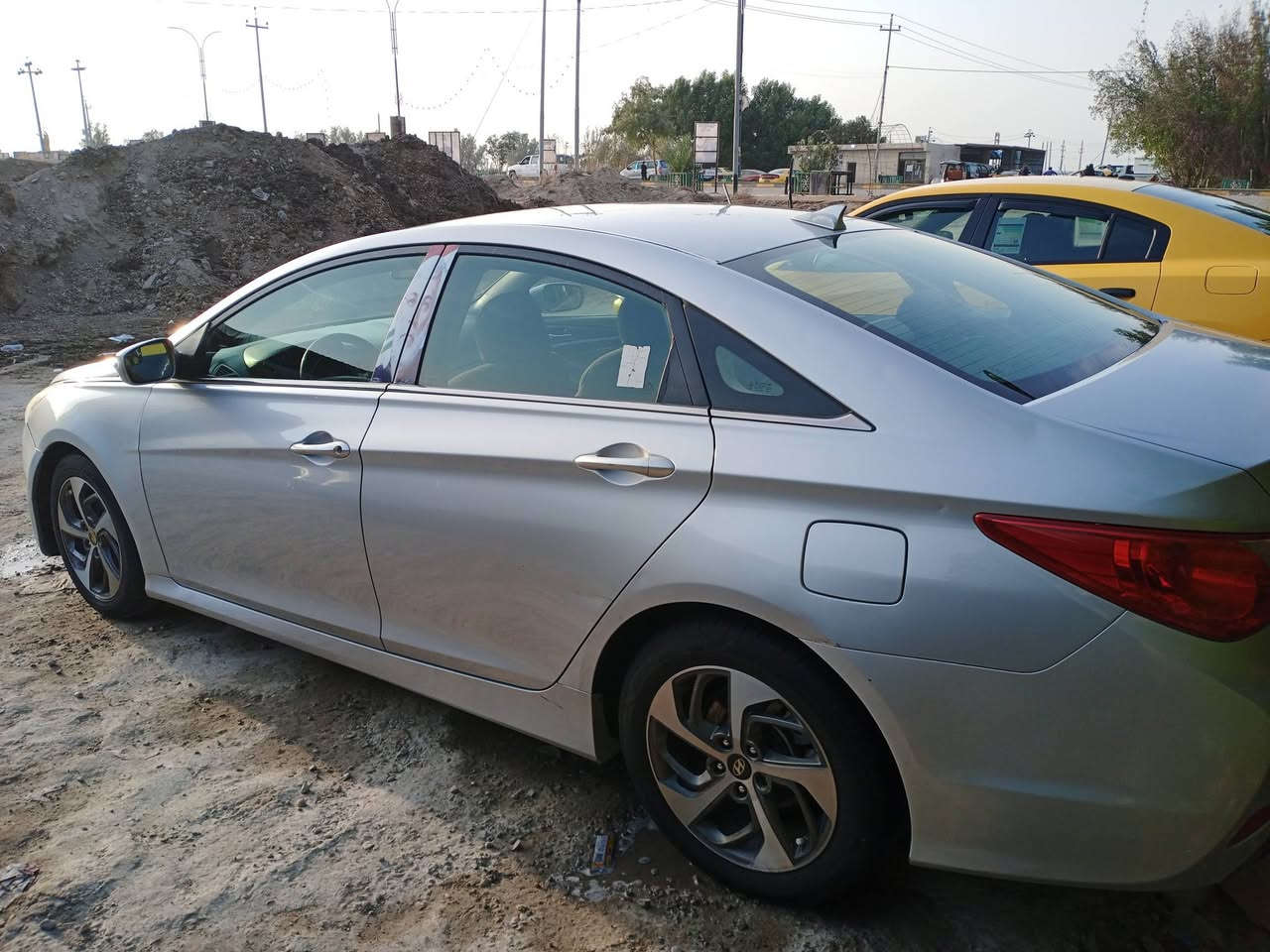 سلام عليكم سوناته موديل 2014وارد امريكي حادث جاملغ الايمن جهت العبري صبغ فقط  رقم ذي قار تحويل ثاني يوم سنويه لغاية 2027 محرك 24000سياره جاهزه من كلشي كير مكينه حداديه كهرباأيات مكانها الناصريه سعرها 115وبيها مجال للطيبين رقم الهاتف ***********
