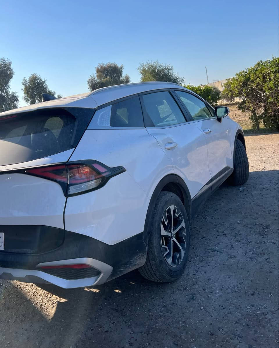 ‎كيا سبورتج موديل 2024 بدي الطويل فول ماعدالبانوراما بدون رقم صبخ قطعتين مكان بغداد***********‎ بغداد, العراق
