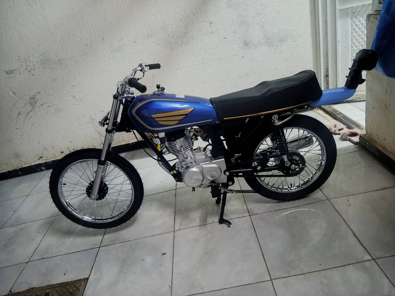 لبيع صالهه سبوع من معمره كلهه 26 اوراق سكنر مكاني ناصريه سجن الصلاحي سعر 850لحد يصير لوتي يسمع حجي مايعجبه بس الشراي يشلع عيوني ***********
