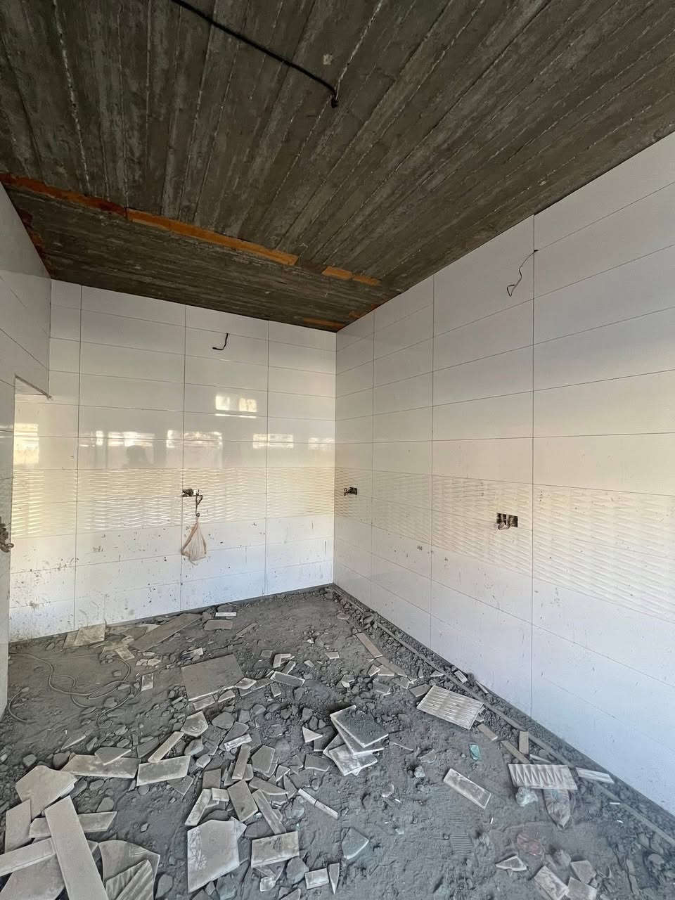 رخصت صاحب الكروب هذا باب رزقي  ادمن سلام عليكم هذا شغلي 👇🏼#سيراميك. #بورسلين كلشي اشتغل خيط كبان ليزر شرط سعري حلوه تحب تشتغل.*********** او خاص كلشي مفتوح وتحياتي
