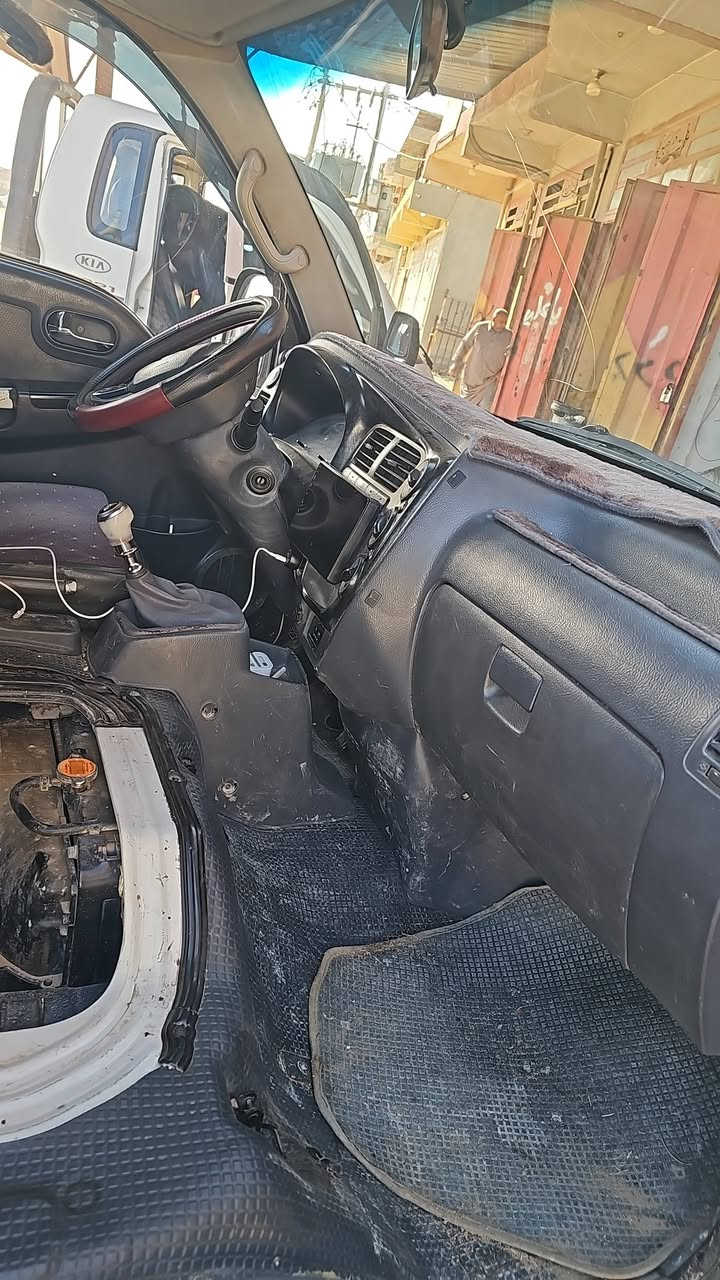 السلام عليكم كيا مسكركيرعادي 7كيرموديل 13رقم بغداد انكليزي بسمي تحويل مباشرتخم تاير السعر 110وبيها مجال السياره مكفوله كفاله عامه تخم تاير تبريد رقم شاصي واضح العنوان واسط الزبيديه ***********
