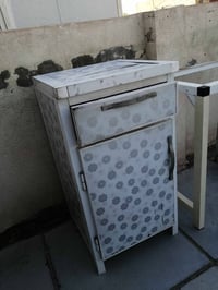 كاونتر باب وجراره ب ٥٠ ومبرده كشر نضيفه جدا منقصه بس ماطور حجمها ٢٠٠٠ ...