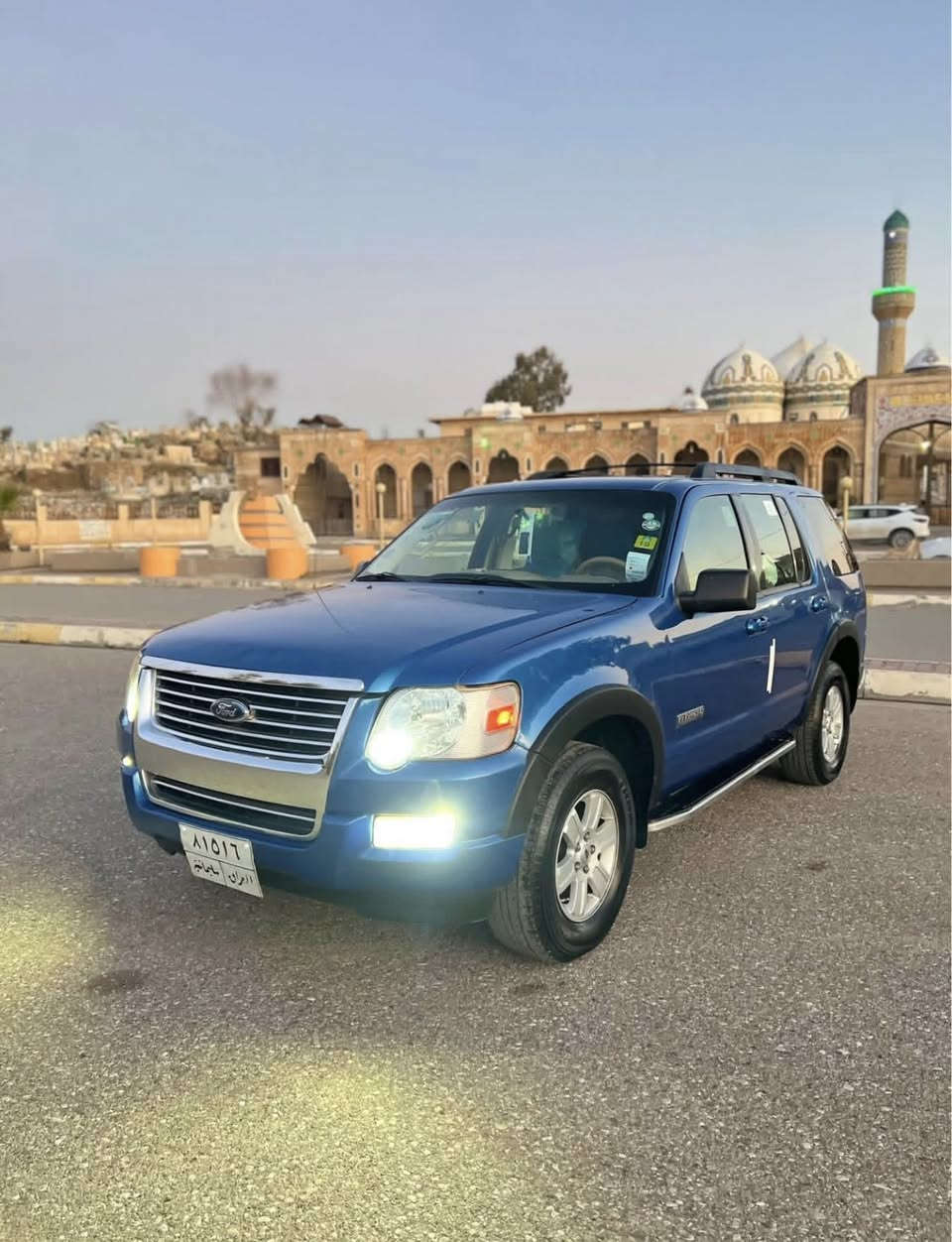 السلام عليكم
قبل كلشي موضحلك بالمنشور كل التفاصيل اقراها واذا عجبتك اتصل واني خادم الك 
فورد اكسبلور موديل  2010 
5 راكب كيراتوماتيك 
گير و محرك شرط 

تدفئة تبريد

تخم تايرات وصدر عام جديد 
كهربائيات كوله شغالة مواصفات خليجي  
مرايه جانبية كهربائي اشاير ترحيب بالمري   قفل مركزي ABC كوشن كهربائي 
 شاشة أيباد وكاميرا خلفية ويل كروم بلادي سيارة جاهزة مابيه نقص برغي 
 3قطع صبغ بدون داواخل وبدون ضرب
 سنوية جديدة شرط تحويل وغرمات ماعليها الف دينار
السعر 105$ وبيها مجال 
للتواصل خاص او ع الواتساب 
***********
مكانه صلاح الدين
