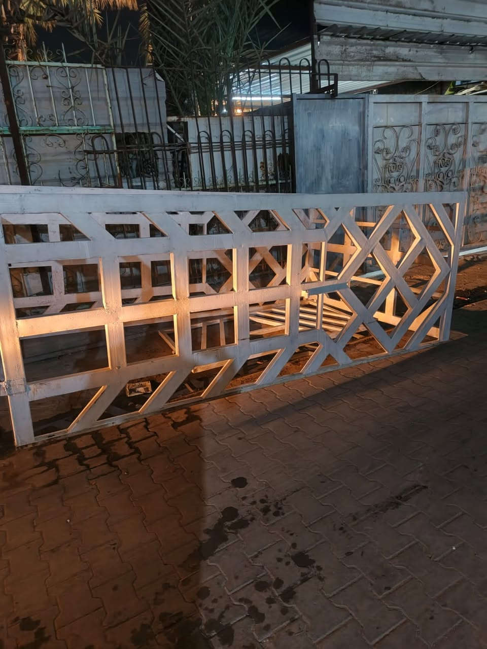 سلام عليكم عندي هاذ امحجر مال فحل البيع


**إذا كنت صاحب هذا الإعلان وتريد حذفه لأي سبب، رجاءا أرسل رسالة إلى الدعم الفني**