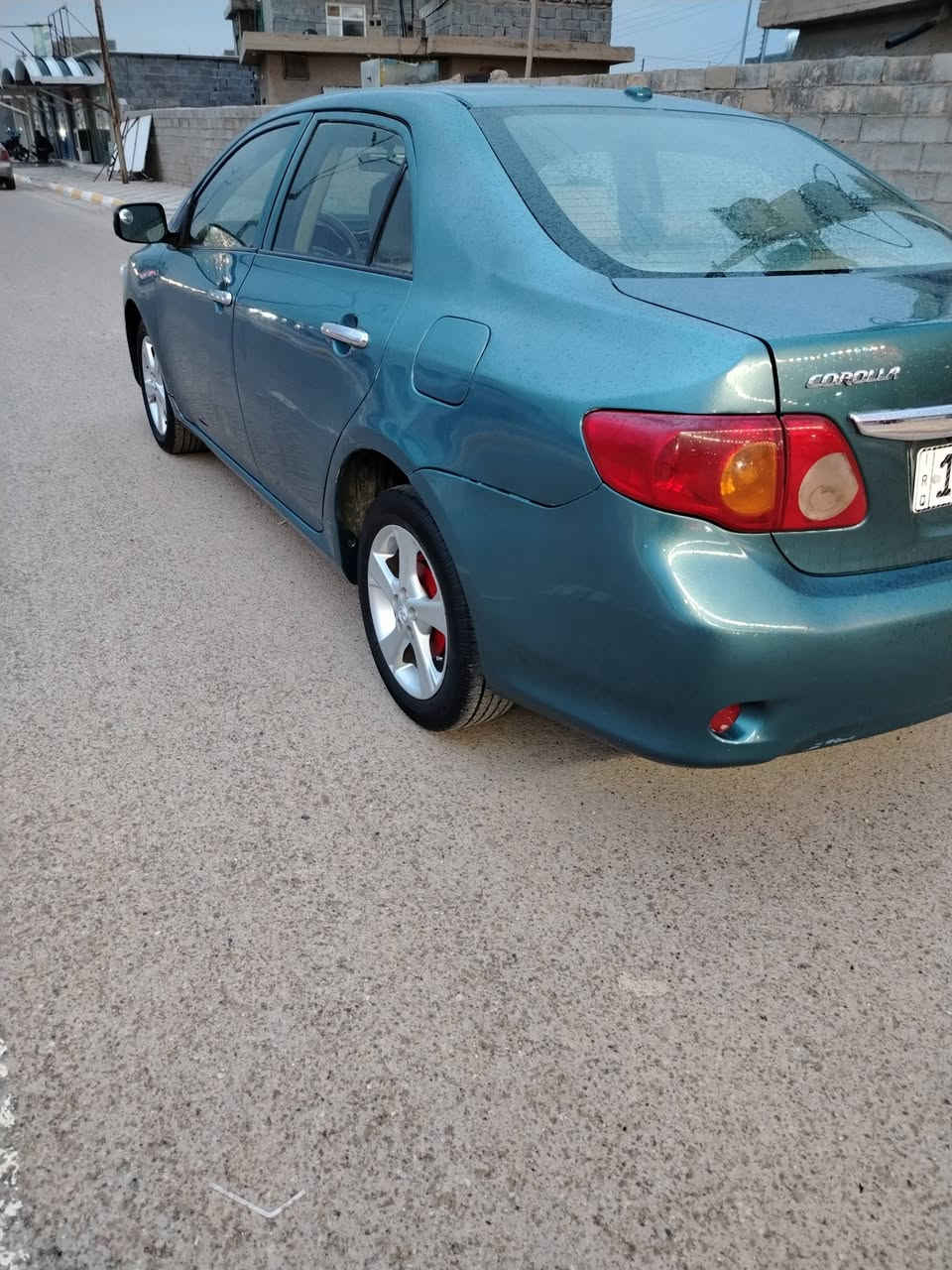 السلام عليكم /للبيع كورله وارد أمريكي موديل 2009 رقم بغداد الجديد هزه جديده سنويه محرك 1800 نظيف وگير نظيف تخم تاير نظيف مصبوغه عام جماليه بدون معجون ظررهاا طخه بصيطه جهة بالجاملغ الإمامي الايسر تبديل قطعتين جاملغ وبنيد مكان السياره الانبار فلوجه الاتصال على الارقام *********** *********** للبيع فقط يعني ما اراوس السعر 90 مجال قليل
