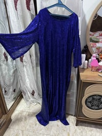 فساتين الازرك • نظيف ولمع • مقاس ١٠-١٢