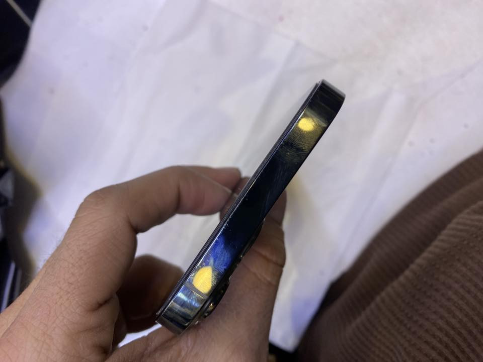 السلام عليكم أيفون 13 برو ماكس مبدل شاشه وكاله بطاريه 90 جهاز شخط مابي ذاكره 256 السعر 575 

***********
