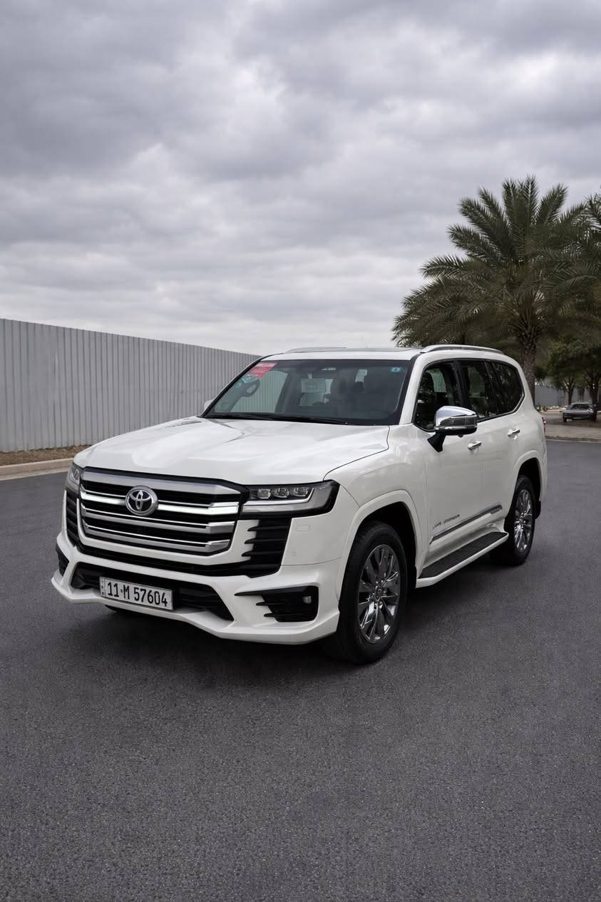 السلام عليكم لاندكروز VX
2024لمتدد اصليه وكاله SASداخل الضمان السياره كفاله عامه من كلشي ماشيه 37الف كيلو مكاني بغداد السيديه 
السعر 79الف دولار و400وبيها مجال 
***********
