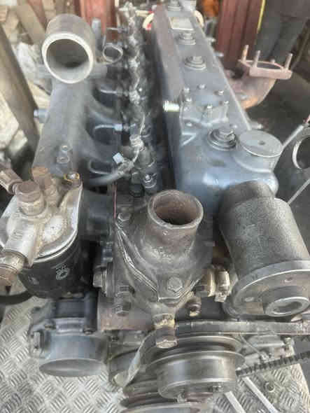 للبيع محرك 102 ازوزه دايو ***********
