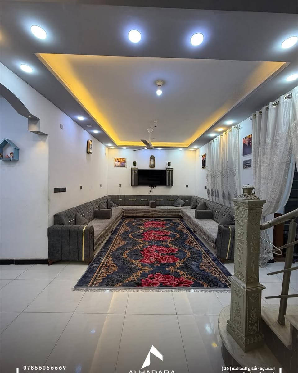 دار للبيع ... في مجمع مدينتي (الدوح) مطلوب للمصرف العقاري لمعرفة السعر علق بكلمة تم او السعر 

رقم الاعلان (4) 

مساحه الدار 255م طابق واحد مطبخ حار بارد واستقبال وهول ومجمع صحي متكامل وغرف عدد ٢ بالاضافه الى الكراج والحديقه 

للتواصل والاستفسار واستقبال عروضكم 
***********
***********
