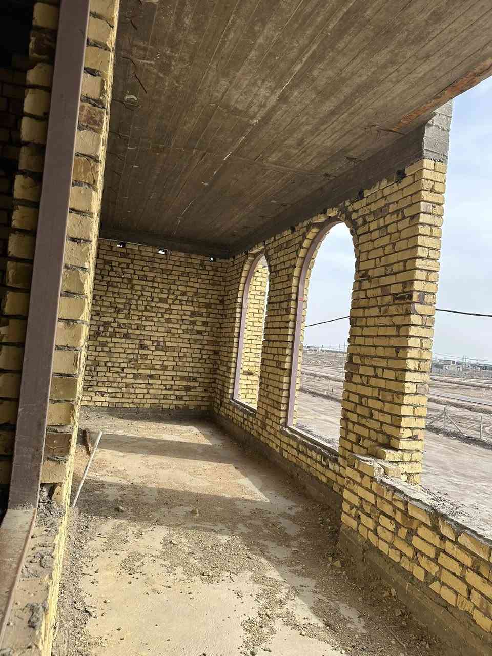 بيت للبيع طابقين 
الواجهيه 10نزال 20
العنوان ورديه خارج 
يتكون البيت الطابق الأول من غرفه ومطبخ وهول ومضيف الطابق الثاني يتكون من غرفتين وبلكونه الاستفسار امجد النافعي 
الرقم ***********
